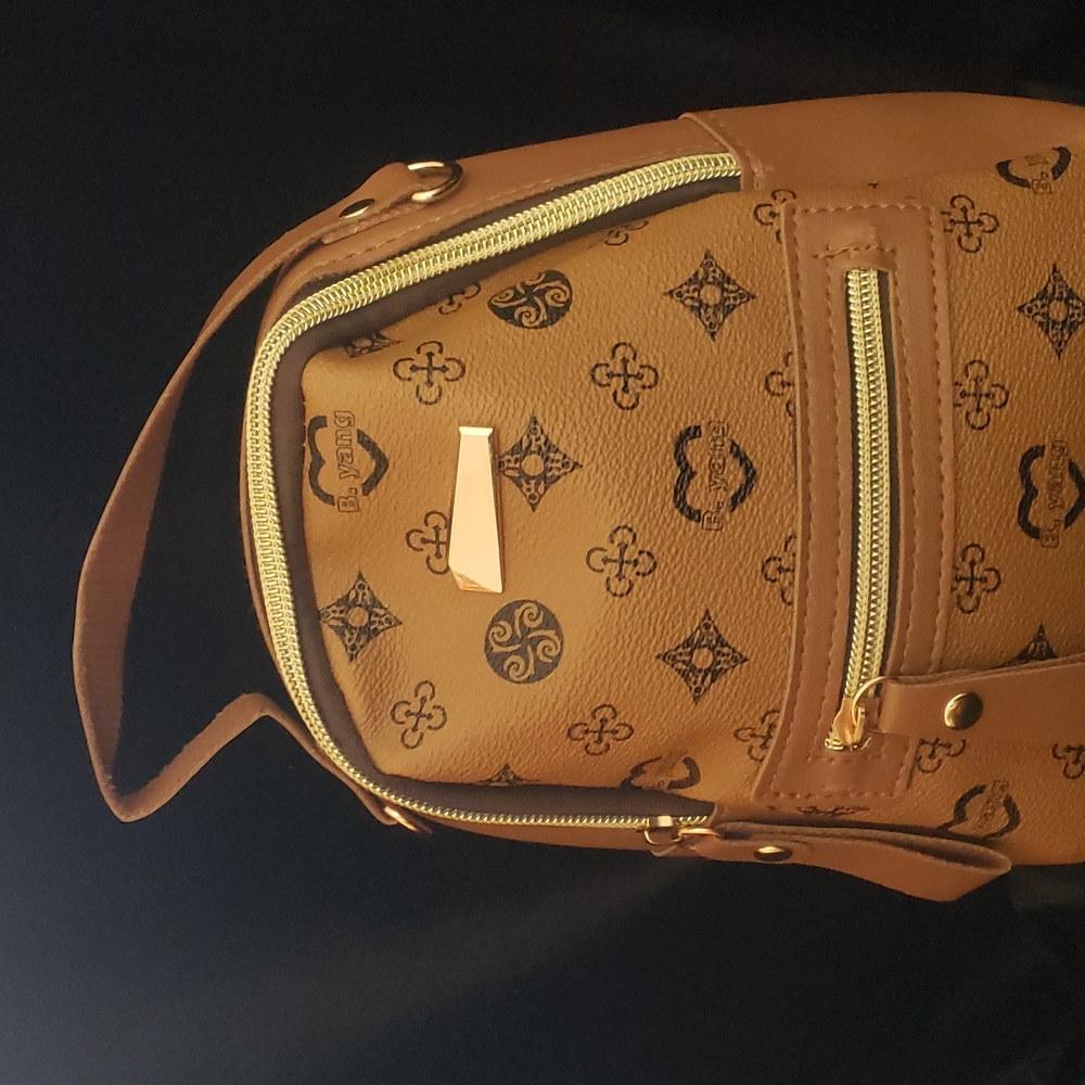 Women small back pack